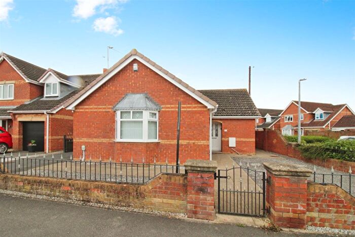 3 Bedroom Detached Bungalow For Sale In Cleeve Road, Hedon, Hull, HU12