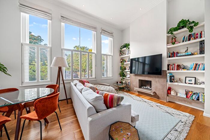 2 Bedroom Flat To Rent In Cathcart Road, Chelsea, SW10