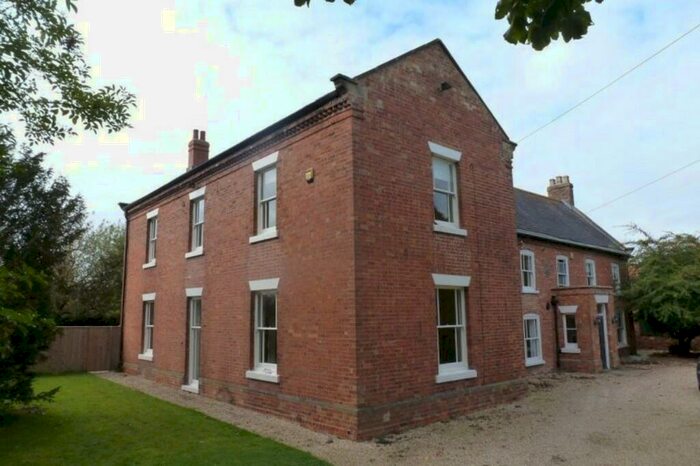 5 Bedroom Detached House To Rent In Croxton, Ulceby, DN39