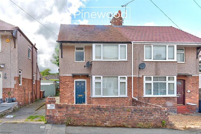 3 Bedroom Semi-Detached House For Sale In Henley Avenue, Connahs Quay, CH5