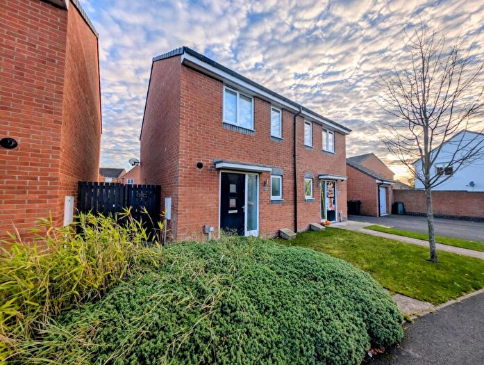 2 Bedroom Semi Detached House For Sale In Paton Way, Darlington, DL1