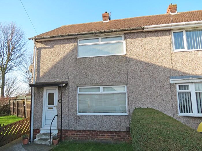 2 Bedroom Semi Detached House For Sale In Heugh Hill, Springwell Village, Springwell, Gateshead, NE9