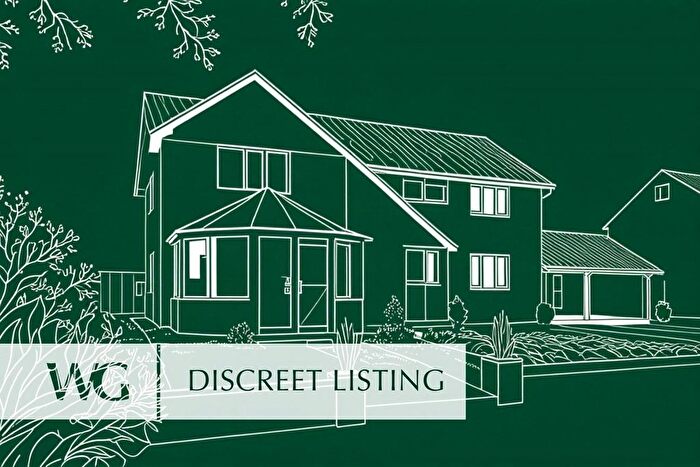 4 Bedroom Detached House For Sale In Exeter, Devon, EX4