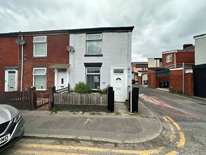 2 Bedroom End Of Terrace House For Sale In Birch Street, Bury, BL9