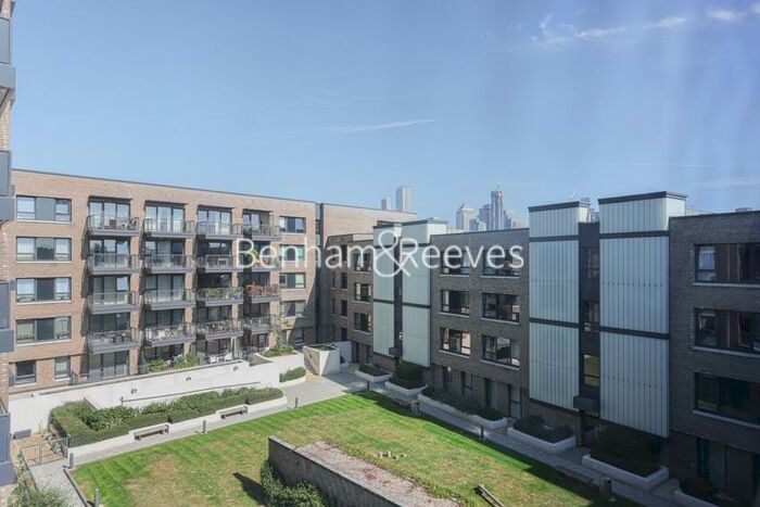 2 Bedroom Apartment To Rent In Aurora Point, Winchester Square, SE8