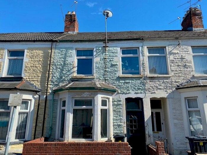 1 Bedroom Flat To Rent In Glenroy Street, Roath, Cardiff, CF24
