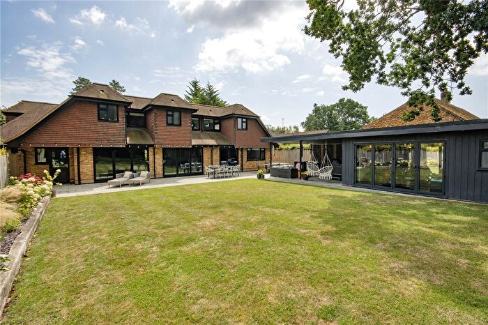5 Bedroom Detached House For Sale In Coldharbour Lane, Hildenborough, Tonbridge, Kent, TN11