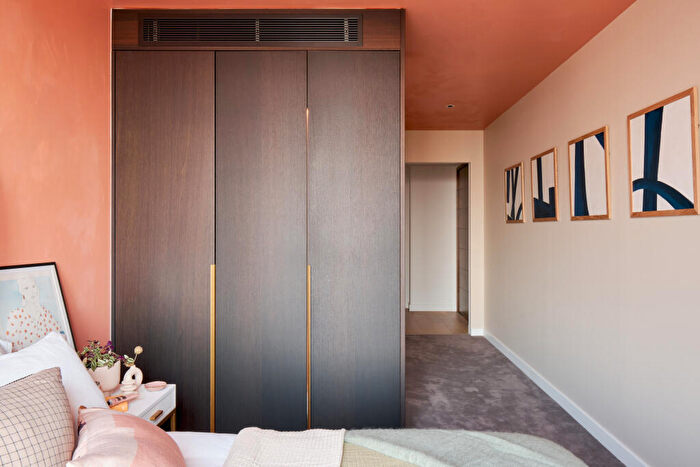 1 Bedroom Apartment For Sale In The City Collection, Shoreditch, N1