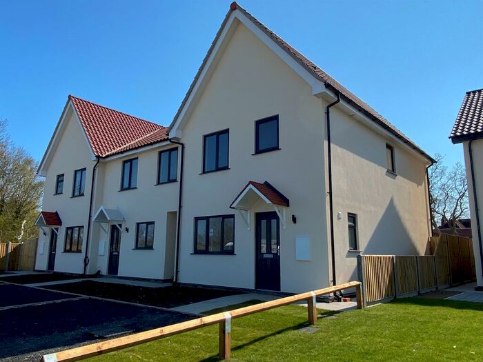 3 Bedroom Semi-Detached House For Sale In School Lane, Fressingfield, Eye, IP21