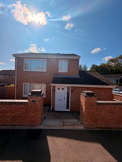 3 Bedroom Detached House To Rent In Ecton Park Road, Northampton, NN3