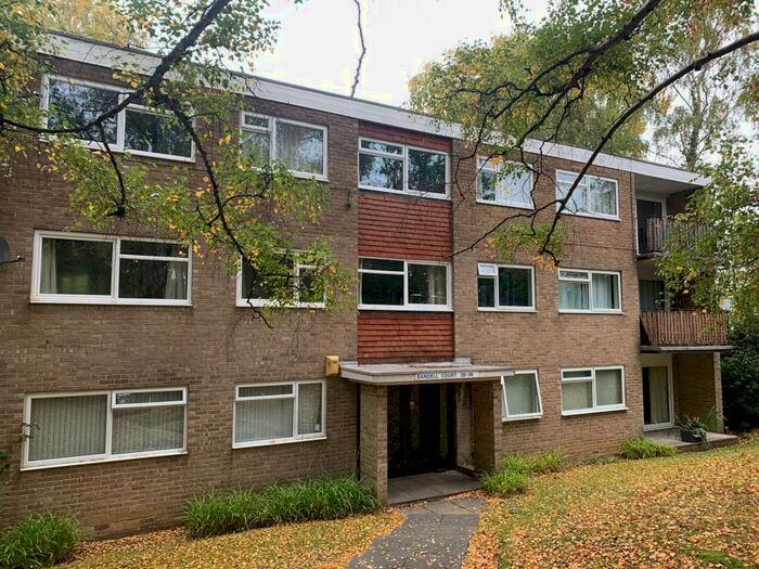 2 Bedroom Flat To Rent In Sandell Court, The Parkway, Bassett, Southampton, SO16