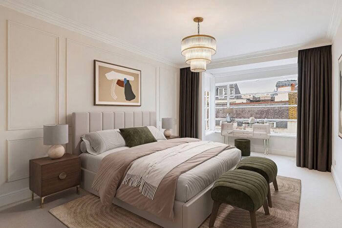 3 Bedroom Flat For Sale In Chesham Street, London, SW1X