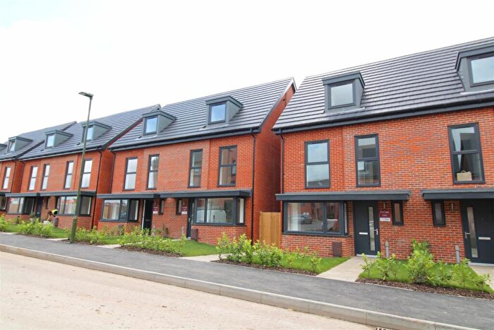 3 Bedroom House To Rent In Drovers Lane, Chichester, PO19