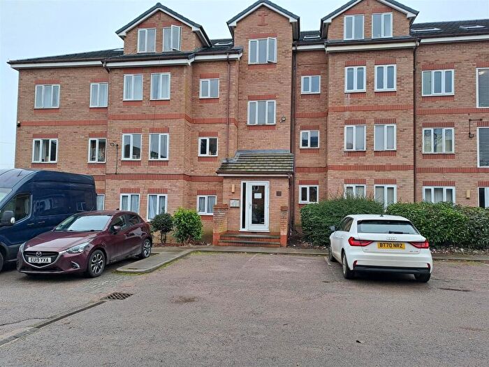 2 Bedroom Apartment For Sale In Charlotte Street, Leamington Spa, CV31