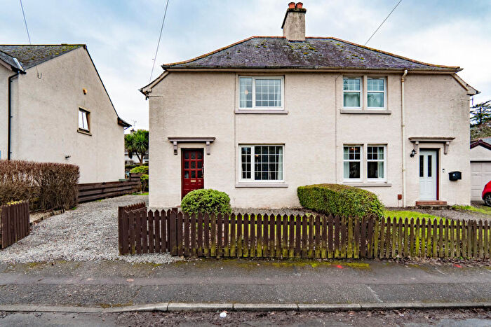 3 Bedroom Semi Detached House For Sale In Bellfield Park, Inverness, IV2