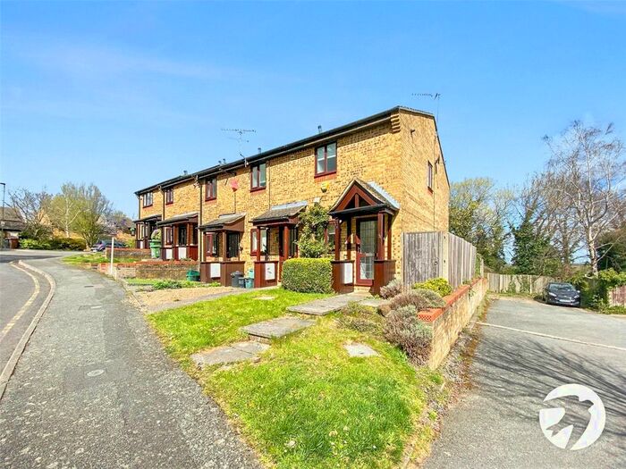 1 Bedroom End Of Terrace House To Rent In York Rise, Orpington, Kent, BR6