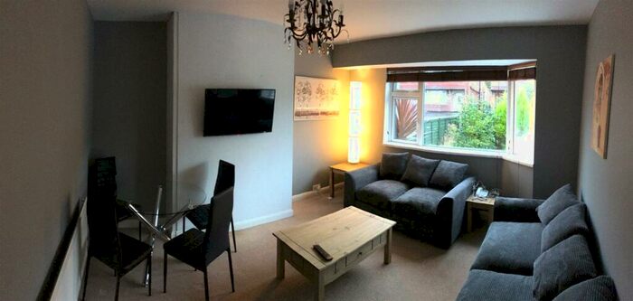 4 Bedroom Semi-Detached House To Rent In **£pppw Excl Bills* Lower Road, Beeston, Nottingham, NG9