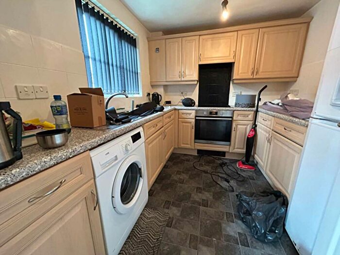 2 Bedroom Apartment To Rent In Armstrong Quay, Liverpool, L3