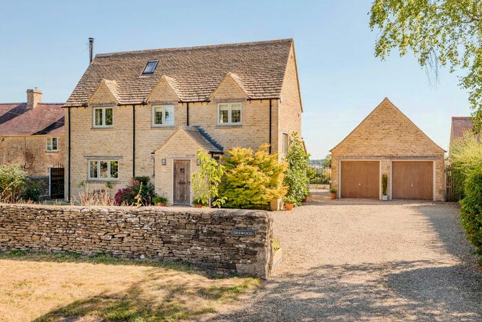 4 Bedroom Detached House For Sale In Tarlton, Cirencester, GL7