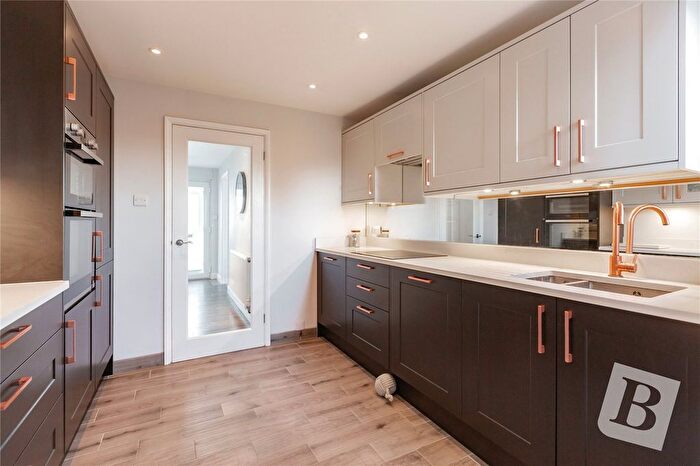 3 Bedroom Terraced House For Sale In Walker Avenue, Fyfield, Ongar, Essex, CM5