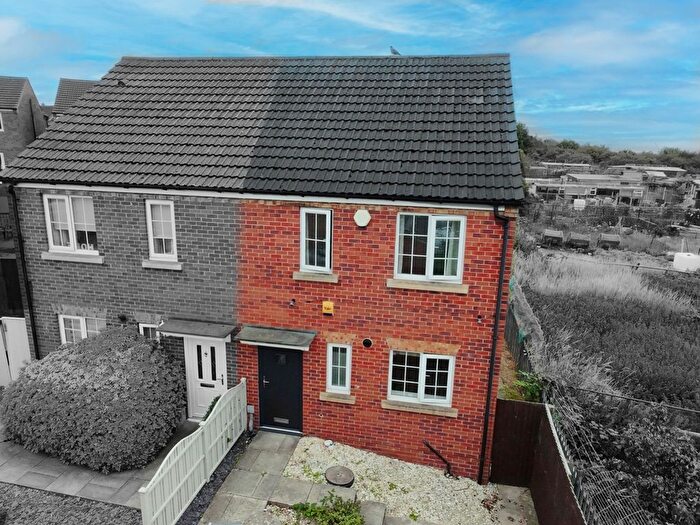 3 Bedroom Semi-Detached House To Rent In Tudor Court, Grimethorpe, Barnsley, S72