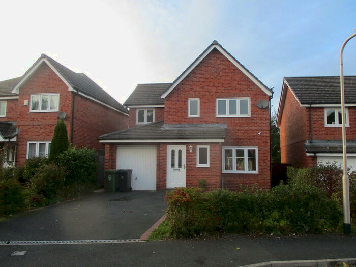 4 Bedroom Detached House To Rent In Stanley Road, Brampton, CA8