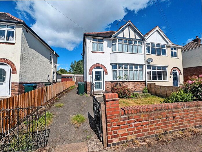 3 Bedroom Semi-Detached House For Sale In Benedictine Road, Cheylesmore, CV3