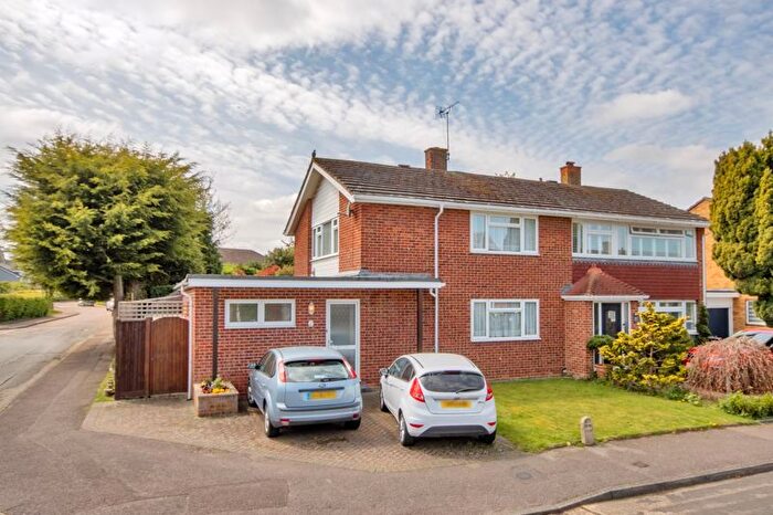 4 Bedroom Semi-Detached House For Sale In Larch Grove, Paddock Wood, TN12