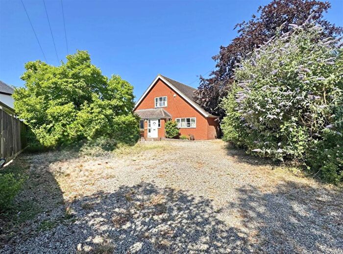 4 Bedroom Detached House For Sale In Fairstead Road, Terling, Chelmsford, CM3