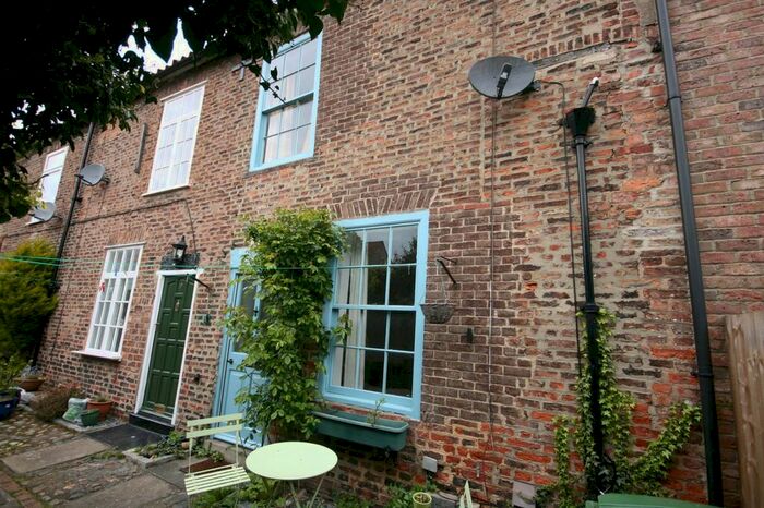 2 Bedroom Terraced House To Rent In Carleton Terrace, Yarm, TS15
