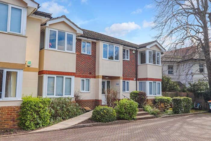 3 Bedroom Flat For Sale In Rafati Way, Bexhill-On-Sea, TN40