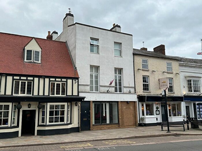 1 Bedroom Apartment To Rent In Watling Street East, Towcester, Northamptonshire, NN12