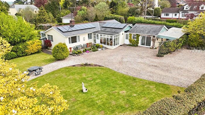 4 Bedroom Detached Bungalow For Sale In Pool Anthony Drive, Tiverton, EX16