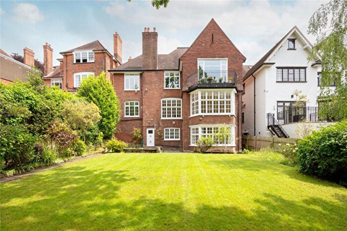 8 Bedroom Detached House For Sale In Redington Road, London, NW3