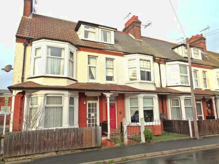 3 Bedroom Maisonette To Rent In Victoria Street, Felixstowe, IP11