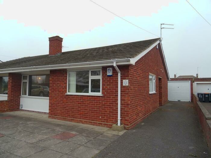 2 Bedroom Bungalow To Rent In High View, Putnoe, MK41