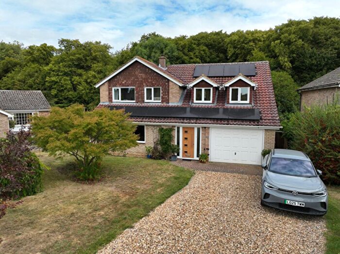 5 Bedroom Detached House For Sale In Raffin Park, Datchworth, Knebworth, SG3
