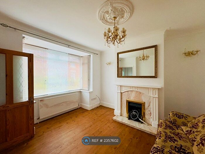 2 Bedroom End Of Terrace House To Rent In George Street, Gosforth, Newcastle Upon Tyne, NE3