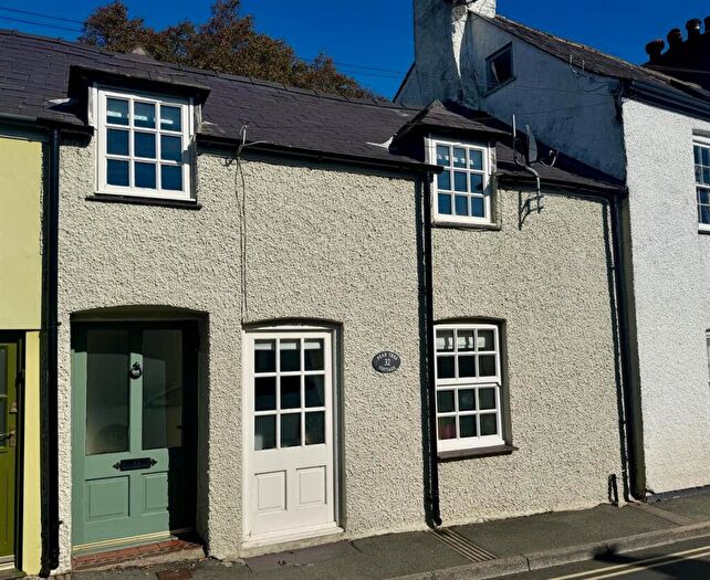 2 Bedroom Terraced House For Sale In Wexham Street, Beaumaris, LL58