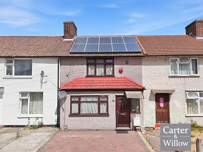 3 Bedroom Terraced House For Sale In Reede Road, Dagenham, Barking And Dagenham, RM10