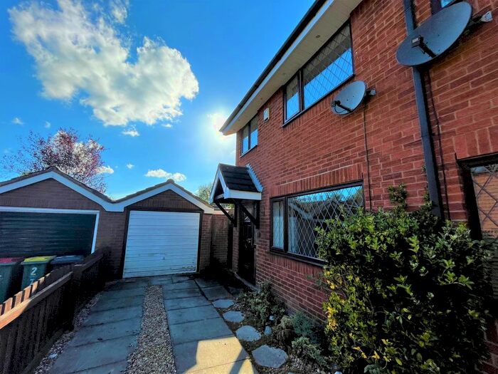 3 Bedroom Semi-Detached House To Rent In Brook Meadow, Higher Bartle, Preston, PR4