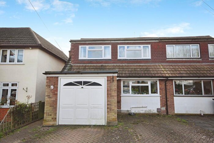 4 Bedroom Semi-Detached House For Sale In Crown Road, Billericay, CM11