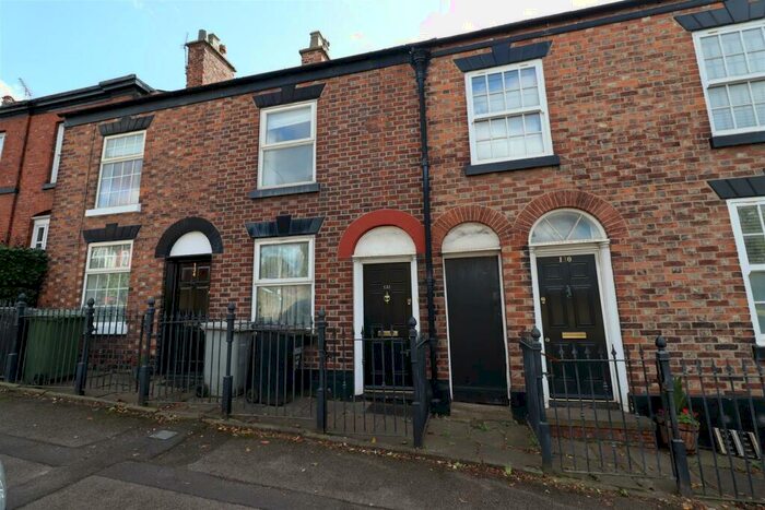1 Bedroom Terraced House To Rent In Buxton Road, Macclesfield, SK10