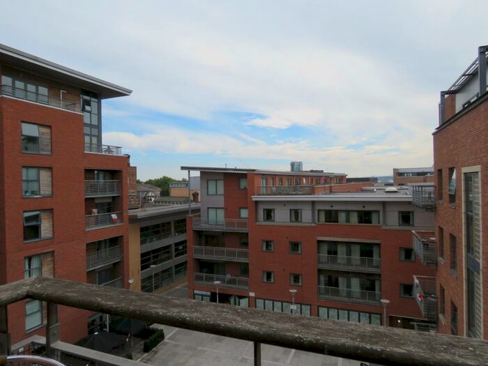 1 Bedroom Flat To Rent In Manhattan Place, Madison Square, Liverpool, L1