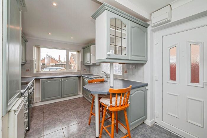 3 Bedroom Semi-Detached Bungalow For Sale In Summerfield Road, Hemsby, Great Yarmouth, NR29