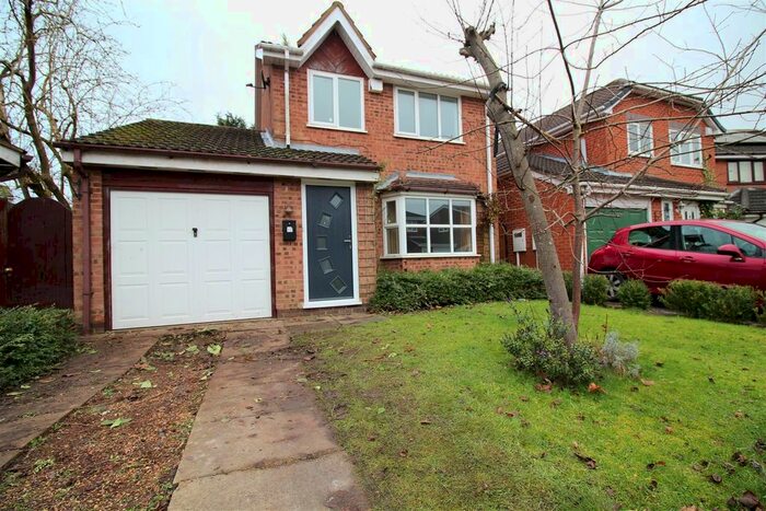 3 Bedroom Detached House To Rent In Grayswood Drive, Leicester, LE4