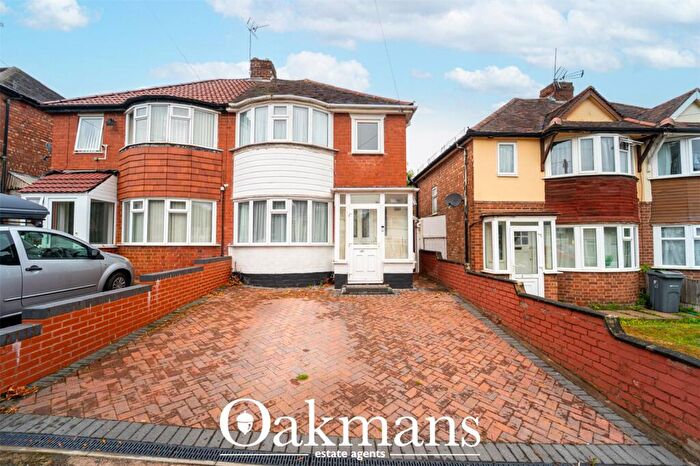 3 Bedroom Semi-Detached House To Rent In Corisande Road, Selly Oak, Birmingham, West Midlands, B29