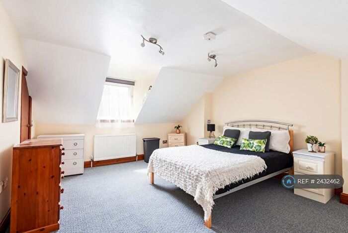 1 Bedroom Flat To Rent In Gillingham Road, Gillingham, ME7