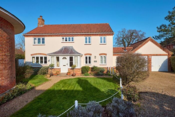 4 Bedroom Detached House For Sale In Shotford Road, Harleston, IP20