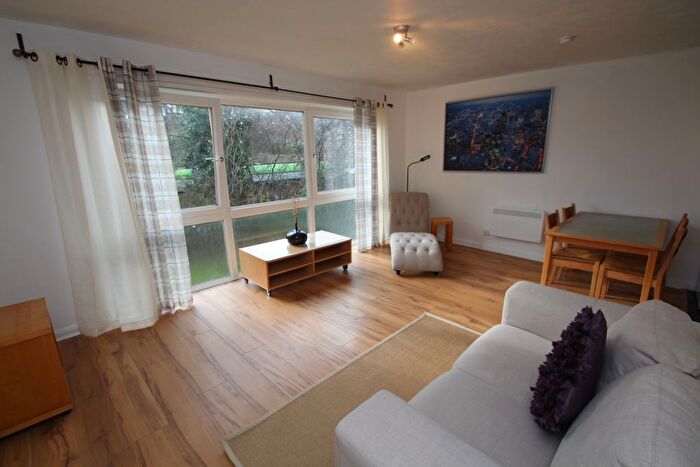 1 Bedroom Flat To Rent In Rowland Court, Croydon, CR0